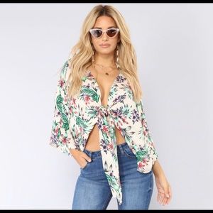Size Large Floral Top